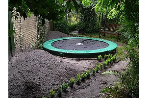 Who You Should Hire to Install an In-Ground Trampoline