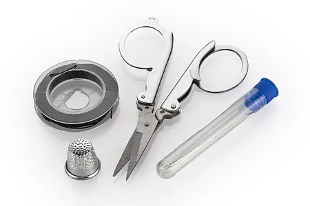 GeeTramp Sewing Kit