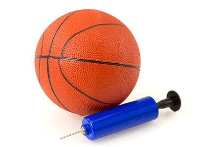 GeeTramp Basketball Ball & Pump Set