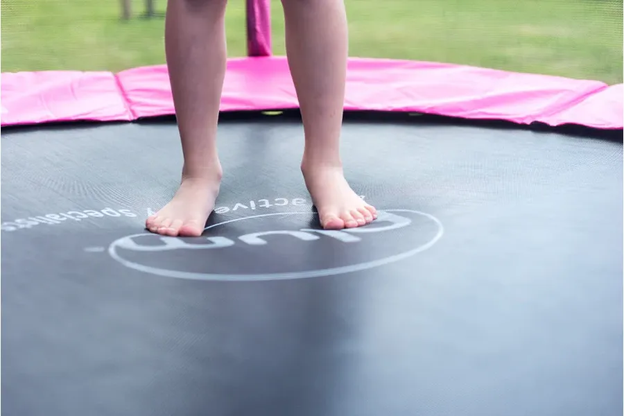 Plum® 6ft Springsafe® Trampoline &amp;amp; Enclosure - Pink image 4458